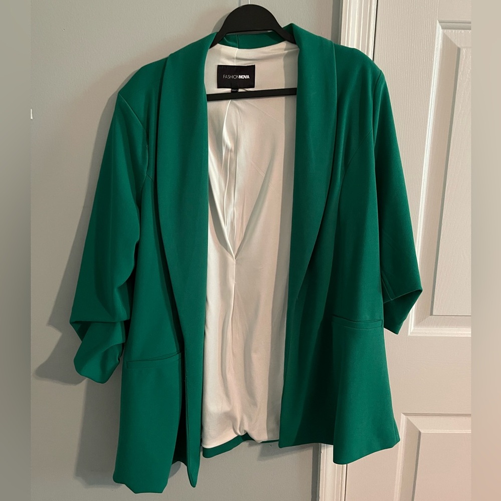 Fashion Nova Emerald Green Blazer